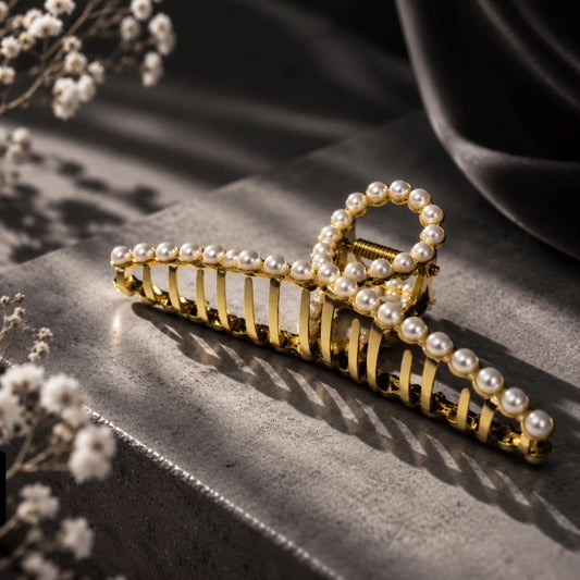 THE PEARL BOW