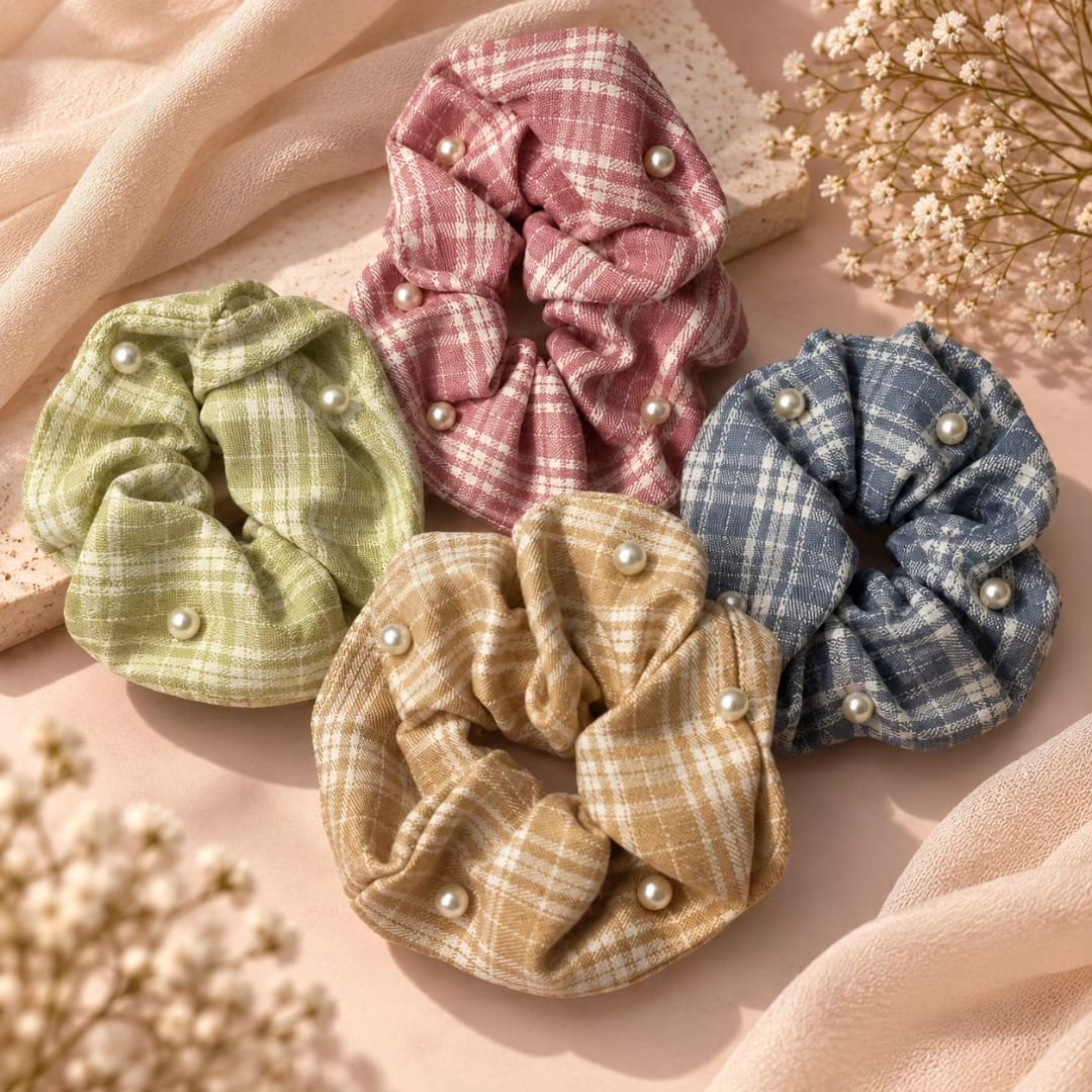 PEARLS & PLAID